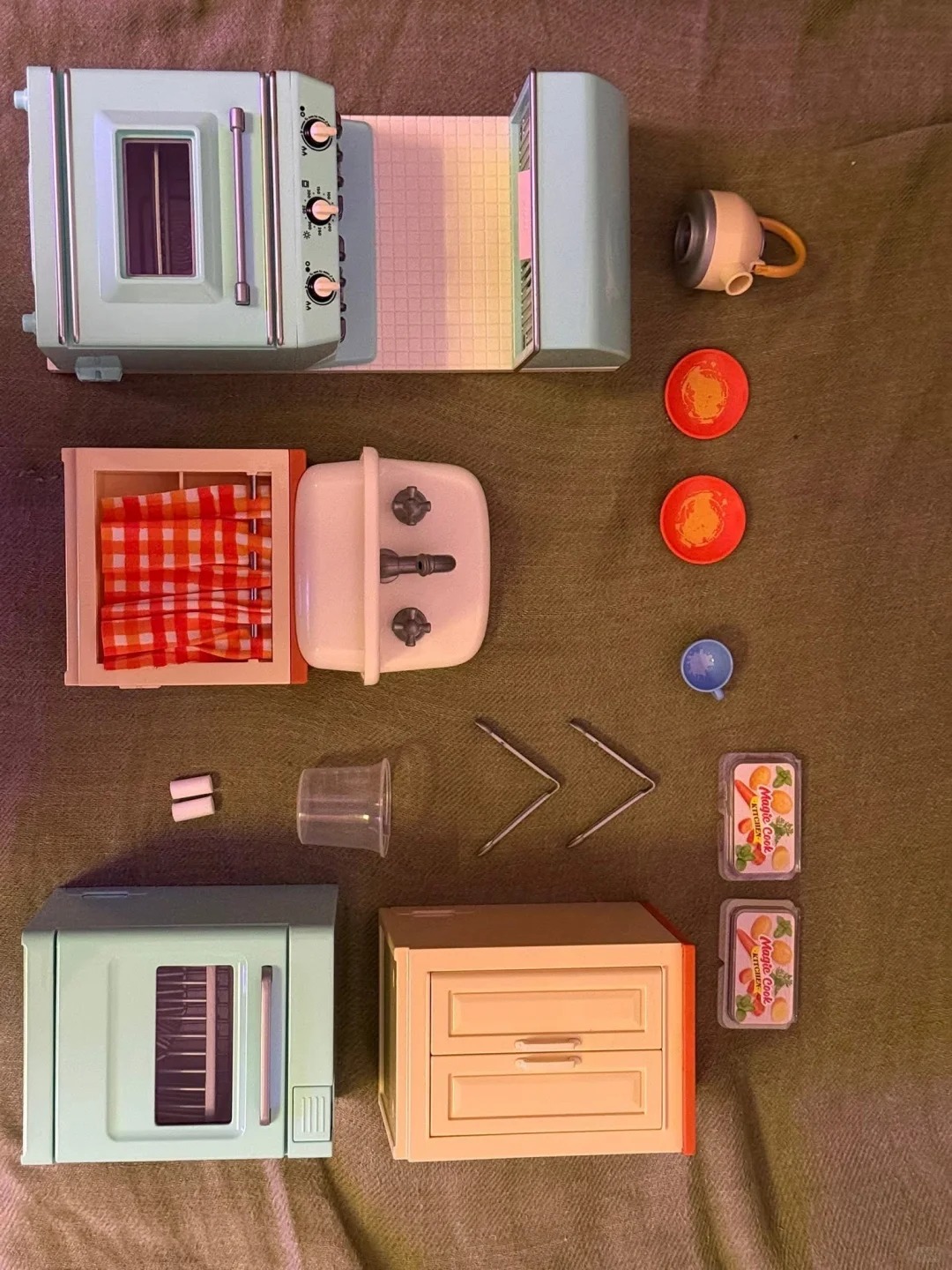 ズル ミニブランド マジッククックキッチンセット サプライズ - Kitchen Gadgets For Kids のレビューと価格