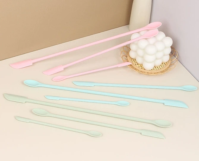 長い柄の耐熱シリコンスパチュラ,両端スクレーパーとスプーン, - Kitchen Gadgets Everyone Needs のレビューと価格