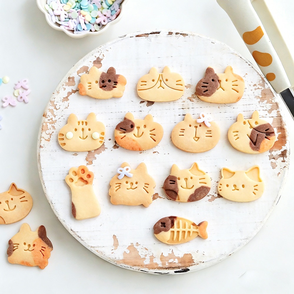 かわいい子猫DIYスタンプクッキーカッター焼き型ベーキングア - Kitchen Gadgets Wholesale のレビューと価格